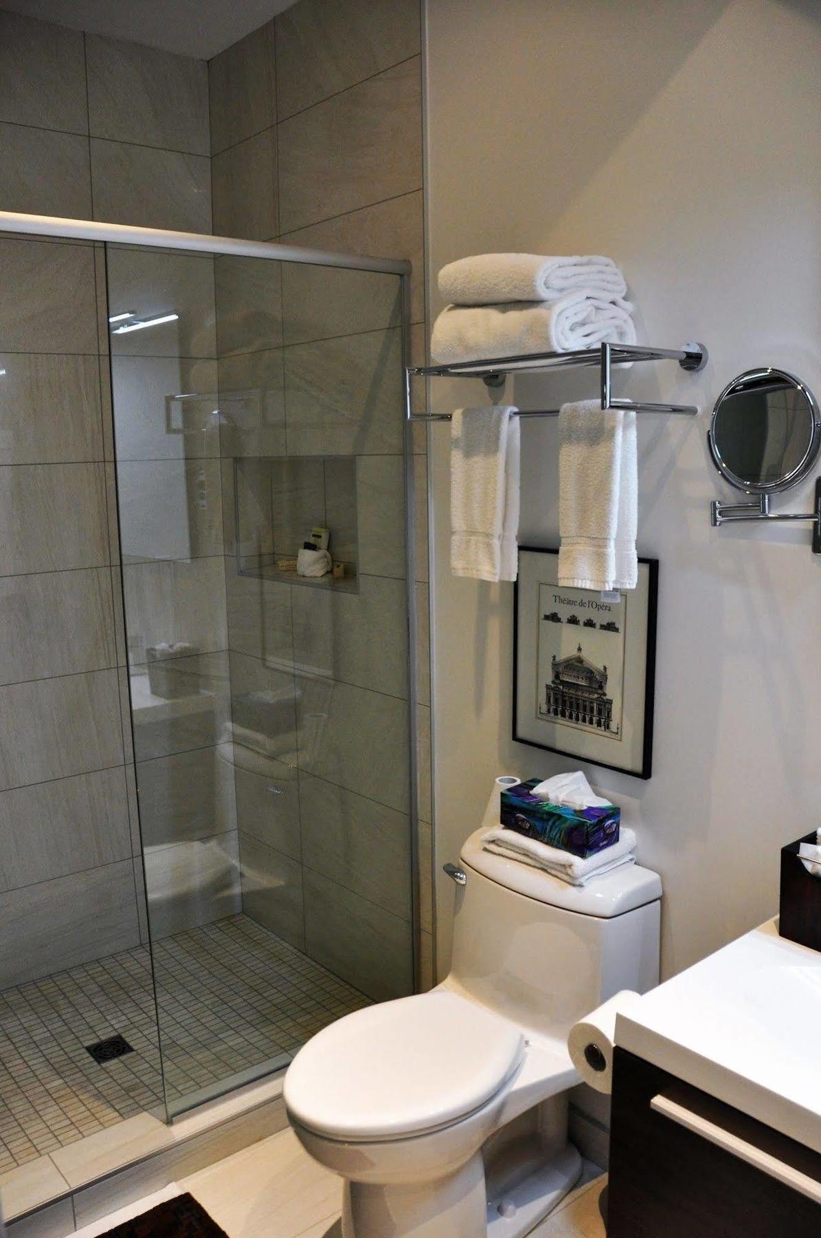 1595 Saint-Denis Hotel Montréal Buitenkant foto
