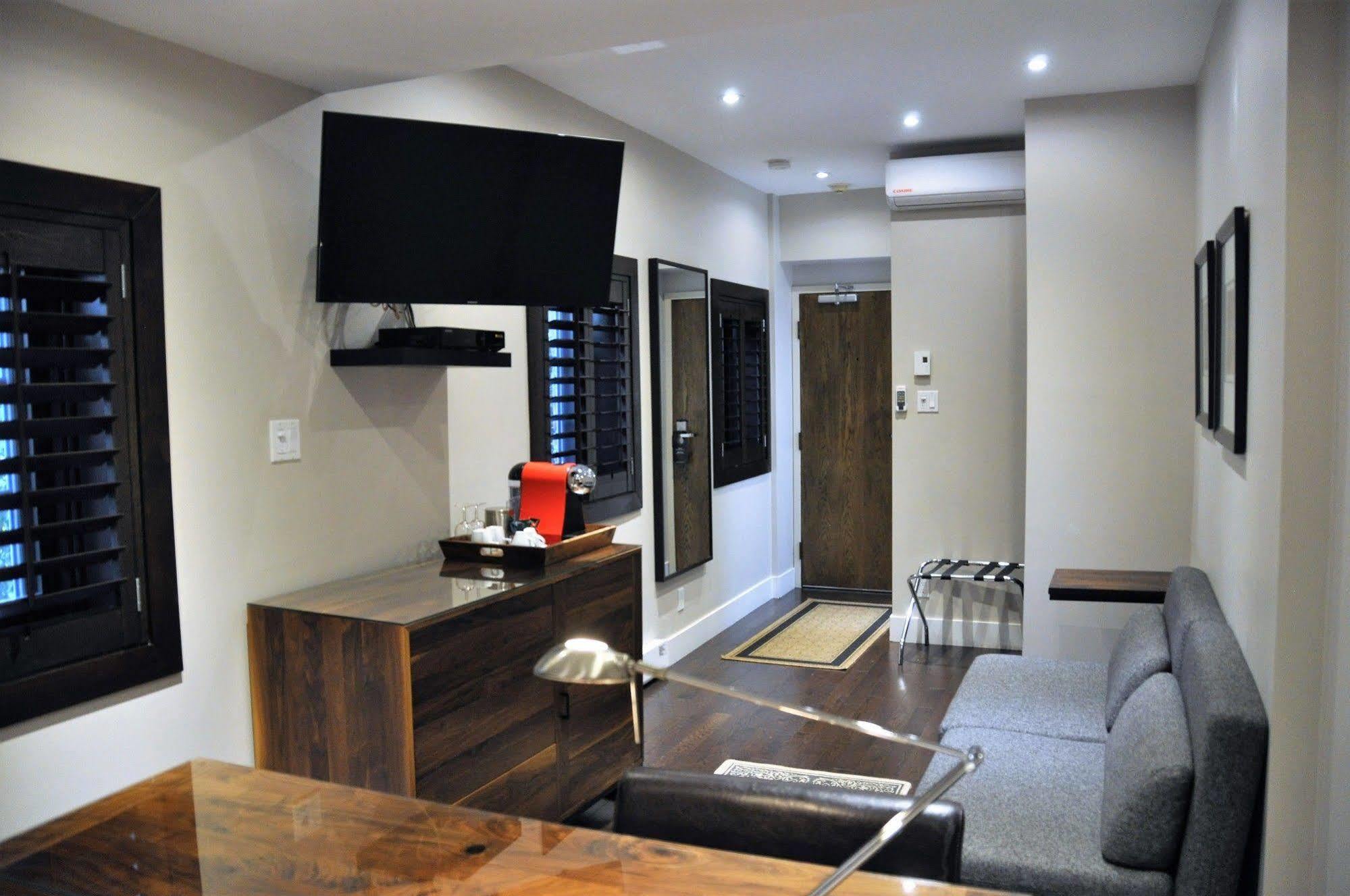 1595 Saint-Denis Hotel Montréal Buitenkant foto